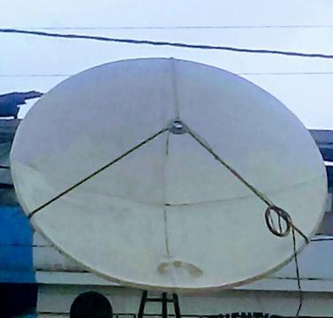 Antena Parabolica Banda C Aprox 2.4mts