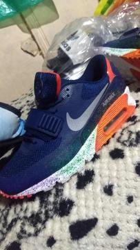 Zapatillas Naike Air Max 90 (41)