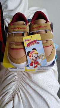 Zapatillas de Mickey Mouse